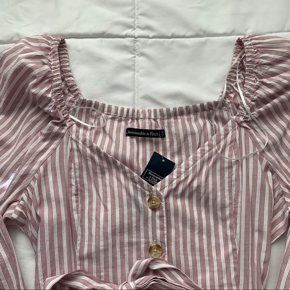 Abercrombie & Fitch top - Picture 3 of 5